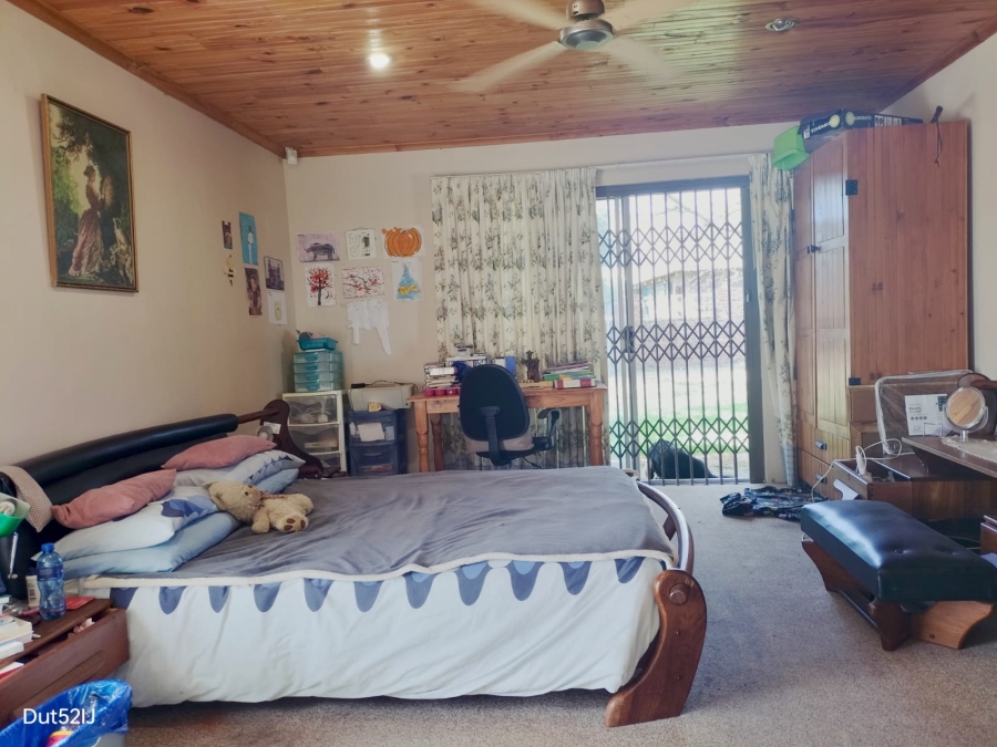 4 Bedroom Property for Sale in Fraaiuitsig Western Cape